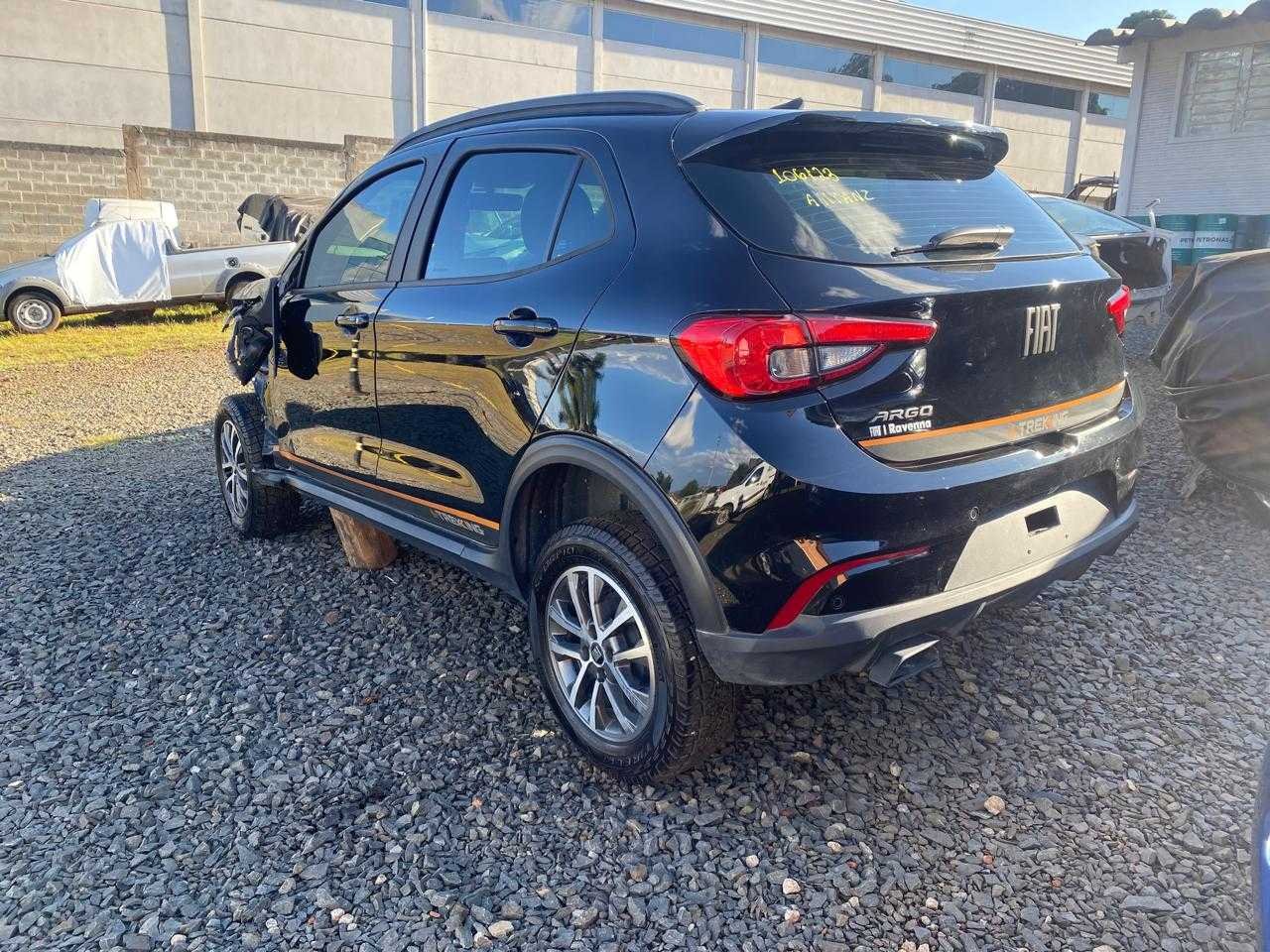 Fiat Argo Trekking 1.3 2024 para retirada de peças